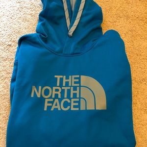 Men’s Northface hooded sweatshirt